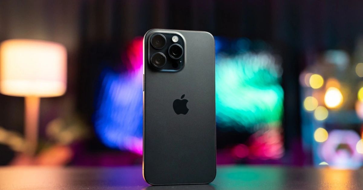 iPhone 16 Pro Max की कीमत में बड़ी कटौती: जानें आपको कितना फायदा हो सकता है